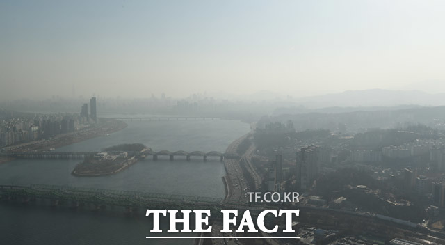 설 연휴 마지막 날인 오늘(6일) 미세먼지는 나쁨 수준이다. /임세준 기자