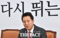  [TF현장] '보이콧' 철회 오세훈, 전대 출마…'두 전직 대통령 정당아냐'