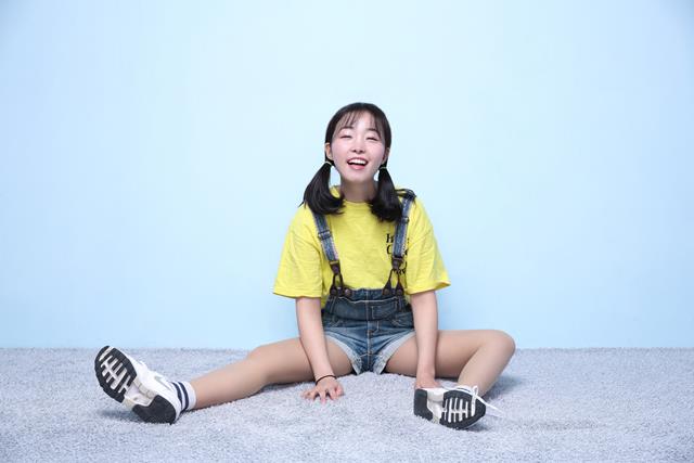 김유진은 지난해부터 대구 소극장 무대에 잇달아 올린 두 편의 연극 결혼과 청춘테러를 최근 모두 끝내고 새로운 극단(프로젝트아일랜드)에 둥지를 틀었다. /프로젝트아일랜드