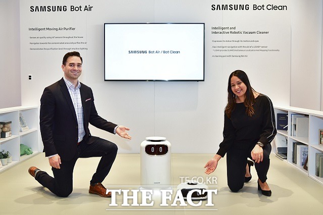 삼성전자는 KBIS 2019 전시회에서 요리 보조 기능을 수행하는 팔 모양의 삼성봇 셰프, 집안을 빈틈없이 구석구석 청소하는 삼성봇 클린과 채소를 직접 재배할 수 있는 셰프가든 냉장고를 최초로 공개한다.
