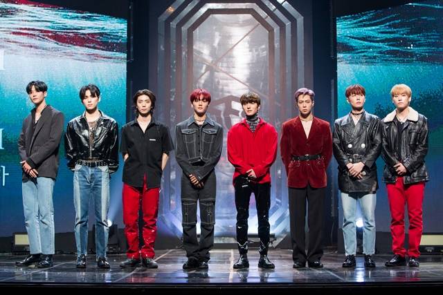 SF9은 예뻐지지 마 1위 공약으로 팬들이 원하는 의상을 입고 무대를 펼치겠다고 했다. /FNC 엔터테인먼트 제공