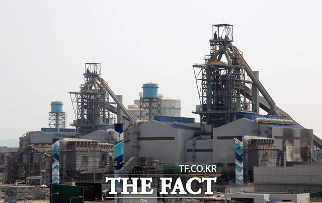 현대제철 당진공장에서 외주업체 근로자가 작업 중 사망하는 사고가 발생했다. /더팩트DB