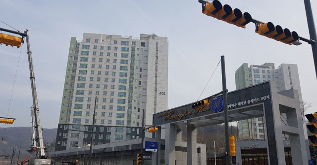지난 22일 의왕 백운 효성해링턴플레이스 단지는 막바지 공사가 진행 중이다. /의왕=장병문 기자