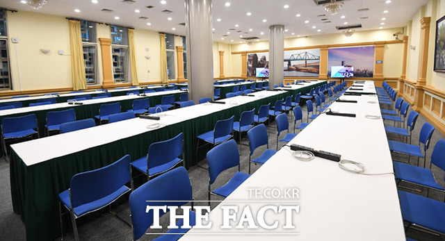 각 방은 모두 각국 기자들의 프레스센터로 운영 예정이다.
