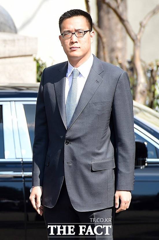 김승연 한화그룹 회장의 3남 김동선(30) 씨가 독일에서 식당 운영에 나설 전망이다. /더팩트 DB