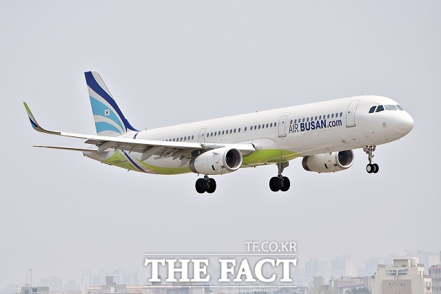 에어부산이 오는 27일부터 3월 6일까지 대구발 국제선 전 노선을 대상으로 항공권 특가 이벤트를 시행한다고 25일 밝혔다. /에어부산 제공