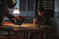  '화투 아닌 포커'...박정민X류승범 '타짜:원 아이드 잭' 촬영 종료