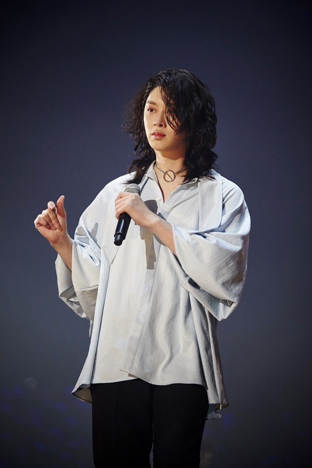 여러분 슈퍼주니어의 미녀 희철이 왔어요 이날 멤버들은 오랜만에 선 무대에서 유감없이 실력과 끼를 발휘했다. /SM엔터테인먼트 제공