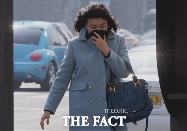 고농도 미세먼지로 인해 수도권과 충청, 전남에 미세먼지 비상저감조치가 발령됐다. /이선화 기자