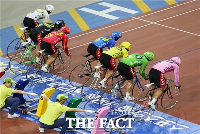 경륜 선수를 평가하기 위해선 팀을 먼저 분석하는 지혜가 필요하다./경륜경정총괄본부 제공