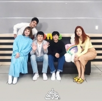  [TF댓글뉴스] 전현무·한혜진 결별, 누리꾼 '응원봇물'