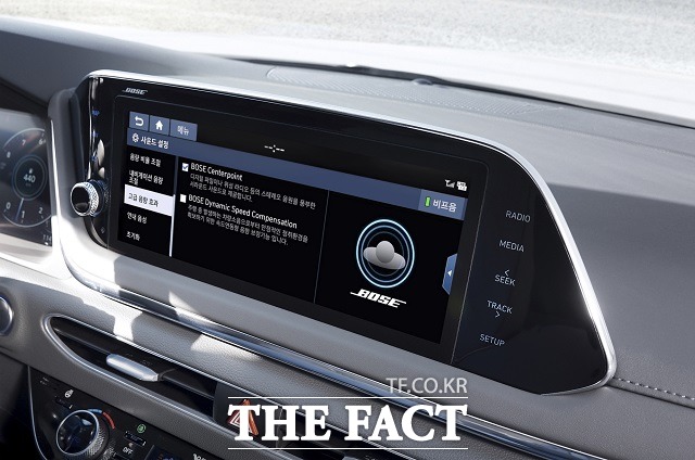 현대자동차는 이달 출시를 앞둔 신형 쏘나타에 보스와 협력을 통해 개발한 고성능 사운드 시스템을 탑재한다고 11일 밝혔다. /현대자동차 제공