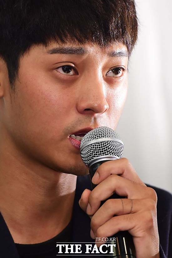 정준영의 소속사는 미국에서 촬영 중이던 정준영이 일정을 중단하고 한국으로 즉시 귀국한다고 밝혔다. /더팩트DB