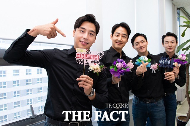 진에어가 오는 14일 14일 LJ213편과 LJ219편 탑승자를 대상으로 화이트데이 이벤트를 진행한다고 12일 밝혔다. /진에어 제공