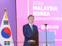  文대통령, 한·말레이시아와 경제 협력 강조…3대 경협 비전 제시
