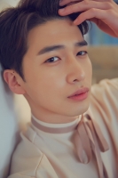  신예 김은수, 박해진과 '시크릿'서 호흡…'모델 출신 연기자'