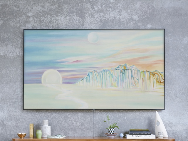 삼성전자는 유명 아티스트들과 협업을 통해 QLED TV 매직스크린 전용 콘텐츠를 선보인다. 삼성 QLED TV에 탈리 레녹스 작품의 매직스크린 모드가 띄워져 있다. /삼성전자 제공