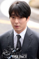  최종훈, 수사 중에도 놓지 못한 SNS...진정성 의심