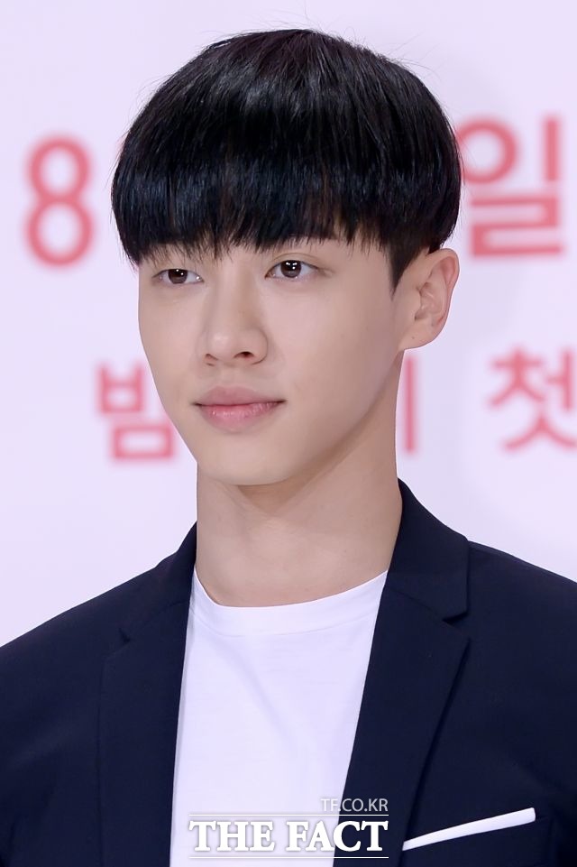 이기광은 4월 입대를 앞두고 디지털 싱글 I를 발표하고 콘서트를 개최해 팬들과 시간을 보냈다. /이선화 기자