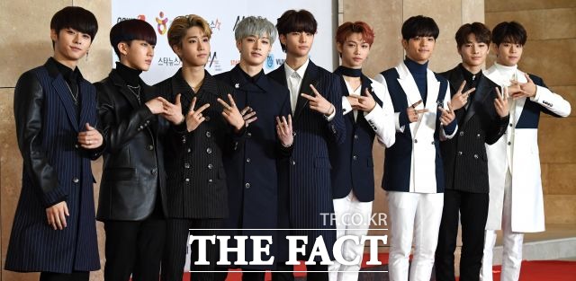 그룹 스트레이 키즈가 해외 아이튠즈 앨범 차트에서 주목할 만한 성적을 거뒀다. /남윤호 기자
