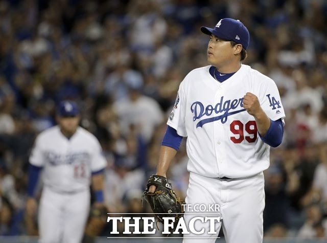 류현진이 3일 LA다저스타디움에서 열린 2019 메이저리그 샌프란시스코 자이언츠와 홈경기에 선발 등판, 7회까지 2실점 호투했다./LA다저스타디움=AP. 뉴시스