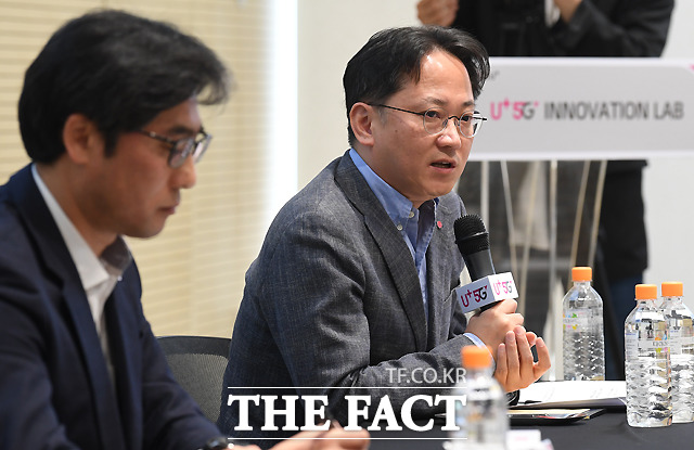 최창국 LG유플러스 FC전략담당 상무가 5G 이노베이션 랩과 관련한 질의에 답하고 있다. /마곡=이새롬 기자
