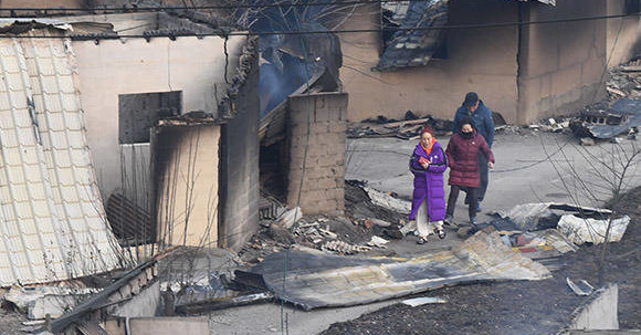 삼성·SK·LG·롯데·CJ 등 국내 주요 대기업들이 산불 피해를 입은 강원지역 주민들을 위해 성금을 지원하고, 구호 활동에도 적극적으로 나서고 있다. /이동률 기자