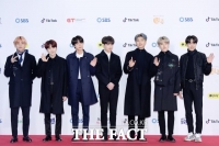  방탄소년단, 3개 앨범 연속 美 '빌보드 200' 1위 '비틀즈 보다 빨라'