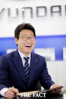  현대차, '6000대 판매 신화' 쓴 판매거장 명예 행사 열어