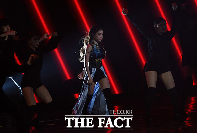 가수 청하가 음원 비결로 팬을 꼽았다. /임세준 기자