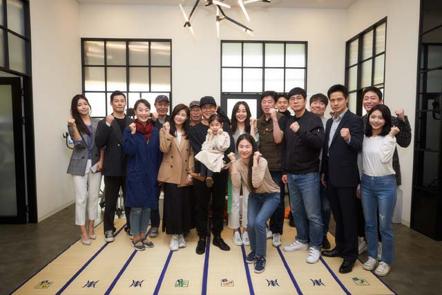 영화 담보가 지난 22일 첫 촬영을 시작했다. 제작사 JK필름 작품이다. /CJ엔터테인먼트 제공