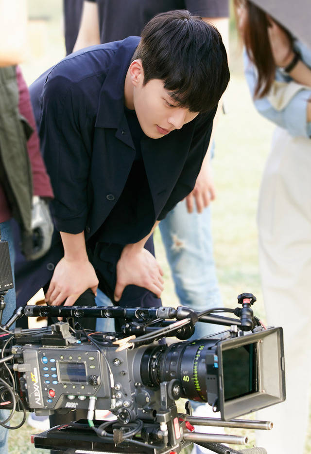 킬잇에서 주인공 김수현 역을 맡아 연기한 배우 장기용. /YG엔터테인먼트