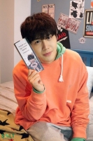  김선호, '으라차차 와이키키2' 촬영장에 특별한 선물…'힘내세요!'