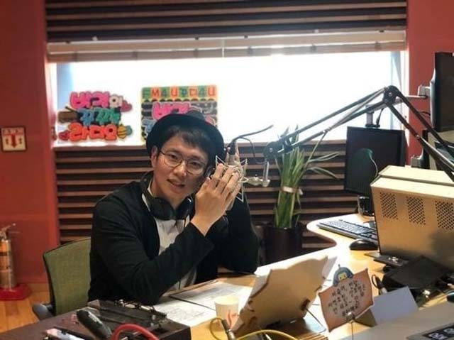 장성규는 MBC 신입사원 출연 이후 8년 만이라고 말했다. /굿모닝FM 인스타그램