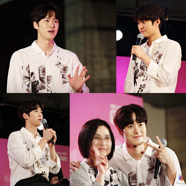 공명은 지난 19일 일본에서 팬미팅을 개최하고 현지 팬들을 만났다. /판타지오 제공