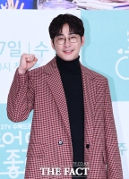  강지환, 2년 만에 화이브라더스코리아로…전 소속사와 의리