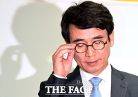  유시민 이사장 모친상…'사랑으로 보내드렸다'