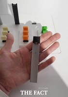  美 쥴vs 韓 릴베이퍼, 액상형 전자담배 대결 후끈…흡연자 선택은?