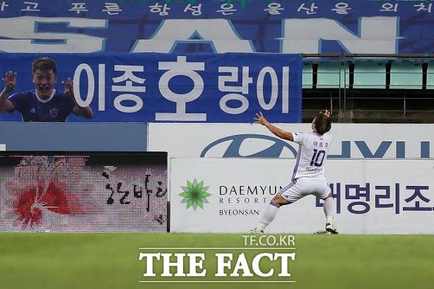 오는 6월 1일(토)부터 2일(일)까지 벌어지는 일본프로축구(J리그) 8경기와 국내프로축구(K리그) 6경기 등 총 14경기를 대상으로 한 축구토토 승무패 20회차 제주-울산(6경기)전에서 국내 축구팬들의 72.99%가 원정 경기를 치르는 울산의 승리를 예상했다./한국프로축구연맹 제공