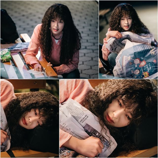 퍼퓸에서 고원희는 서이도에게 달라붙을 수밖에 없는 박복한 지뢰밭 팔자 민예린으로 변신한다. /KBS 제공