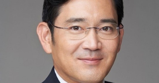 이재용 삼성전자 부회장이 삼성전자를 비롯한 전자 계열사 수뇌부와 주말 비상 경영대책회의를 주관하는 등 불확실성 대응 전략 수립을 위해 경영 전면에 나서고 있다. /삼성전자 제공