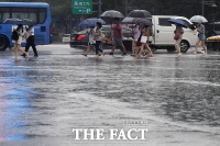  [오늘의 날씨]일요일 전국 곳곳에 비… '돌풍·벼락 동반'