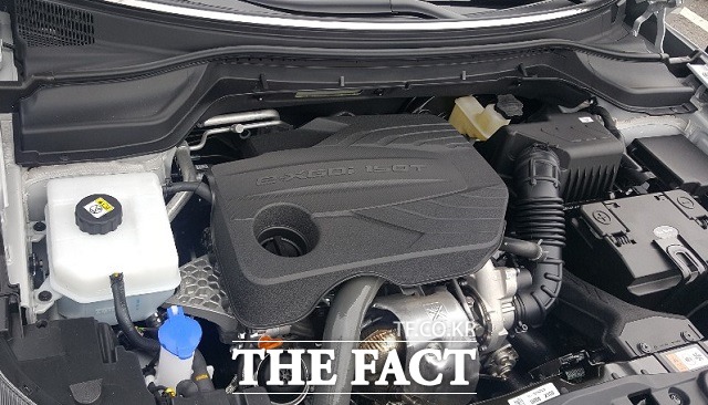 베리 뉴 티볼리에는 쌍용차가 신규 개발한 1.5ℓ 터보 가솔린 엔진이 최초로 탑재했다. /서재근 기자