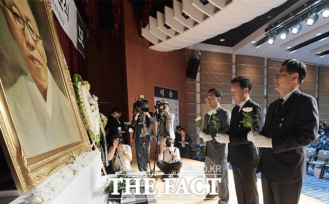 주호영 자유한국당 의원, 손학규 바른미래당 대표, 오제세 더불어민주당 의원(왼쪽부터)