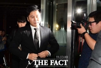  '성 접대 의혹' 양현석, 싸이·정마담 이어 참고인 소환조사