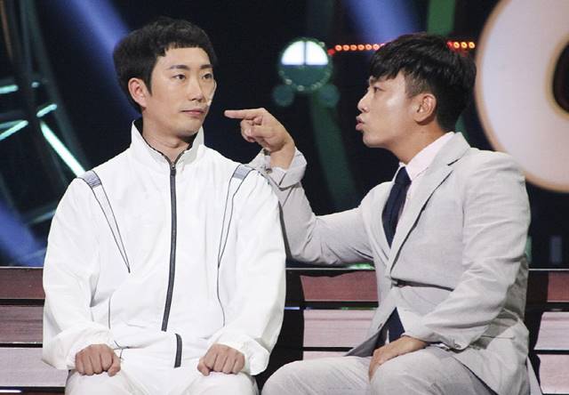 개그맨 이창호와 곽범이 새로운 코너 시뮬레이션을 선보인다. /KBS2 제공