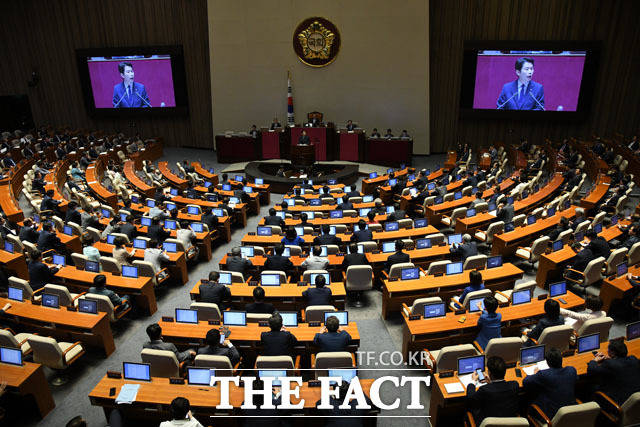 이인영 더불어민주당 원내대표가 3일 오전 서울 여의도 국회에서 열린 제369회국회(임시회) 3차 본회의에서 교섭단체 대표연설을 하고 있다. /남윤호 기자