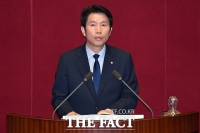 [TF포토] 교섭단체 대표연설 하는 이인영 원내대표