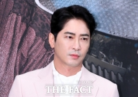  [TF초점] '민폐' 강지환, 소속사는 수습·'조선생존기' 배우들은 대기 중