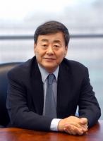  김준기 전 DB그룹 회장, 가사도우미 성폭행 혐의 피소